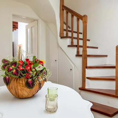 Dream House In The Venetian Castle Feriehus Naxos City