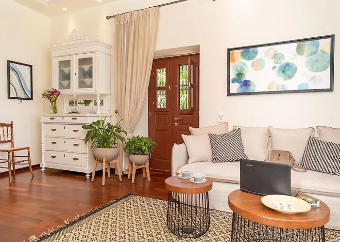 Dream House In The Venetian Castle Naxos City