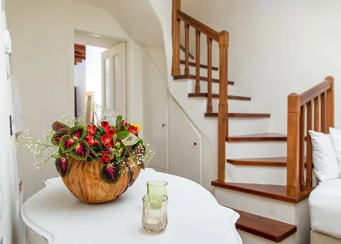 Dream House In The Venetian Castle Tatil Evi Naxos City